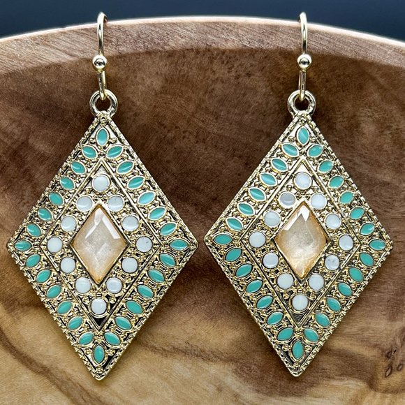 Boutique Jewelry - Gold Diamond Dot Earrings